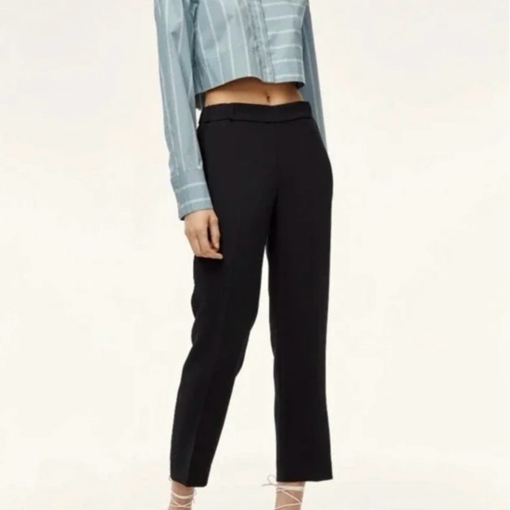 Aritzia Wilfred Black Darontal Pants - Size 00